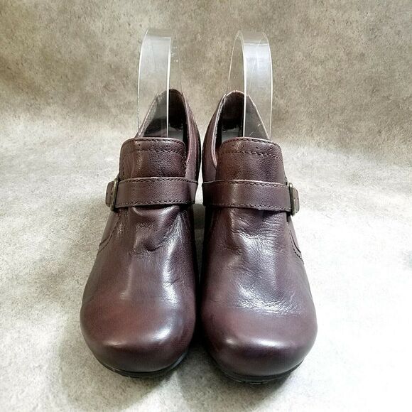 Bare Traps Womens Haydon Size 8 Brown Slip On Clogs 2.5" Heel Ankle Booties - Picture 2 of 9